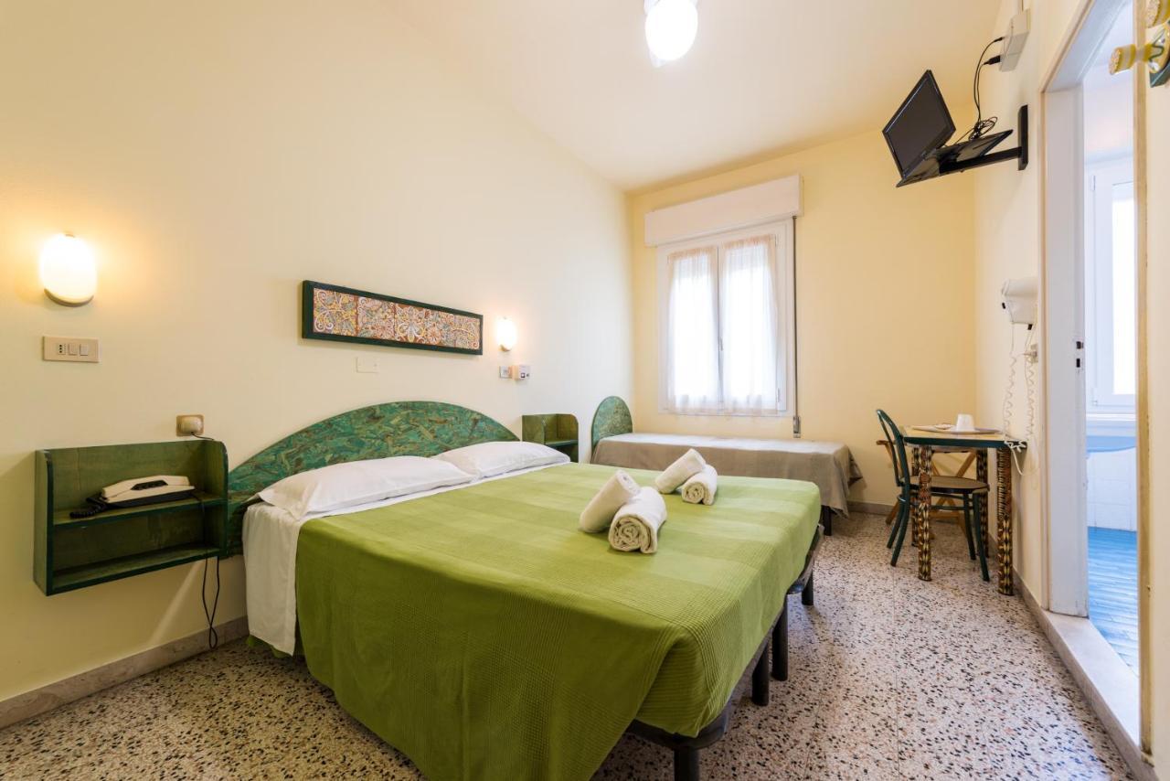 Rosa Hotel